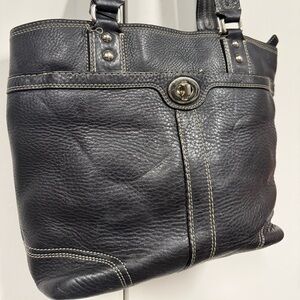 COACH Hampton F11201 Black Leather Gallery Tote Bag. Vintage.   EUC.  Classic.